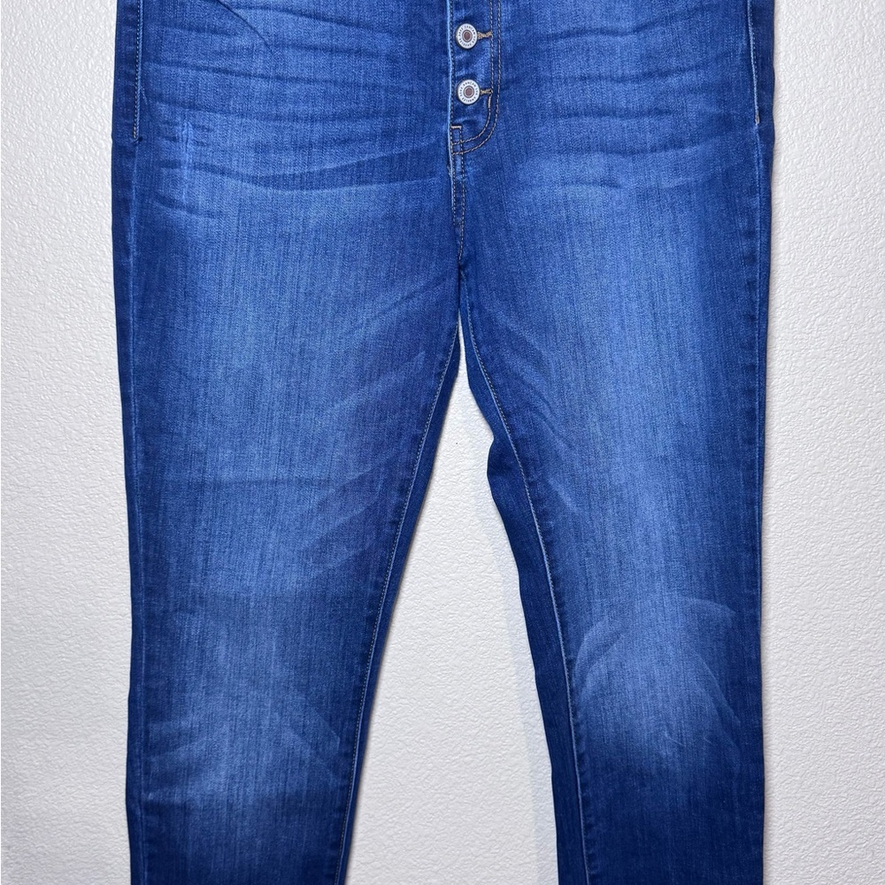 Stylish Blue Denim Jeans